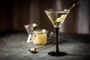 cocktail dry martini gin valkyrie - vermouth